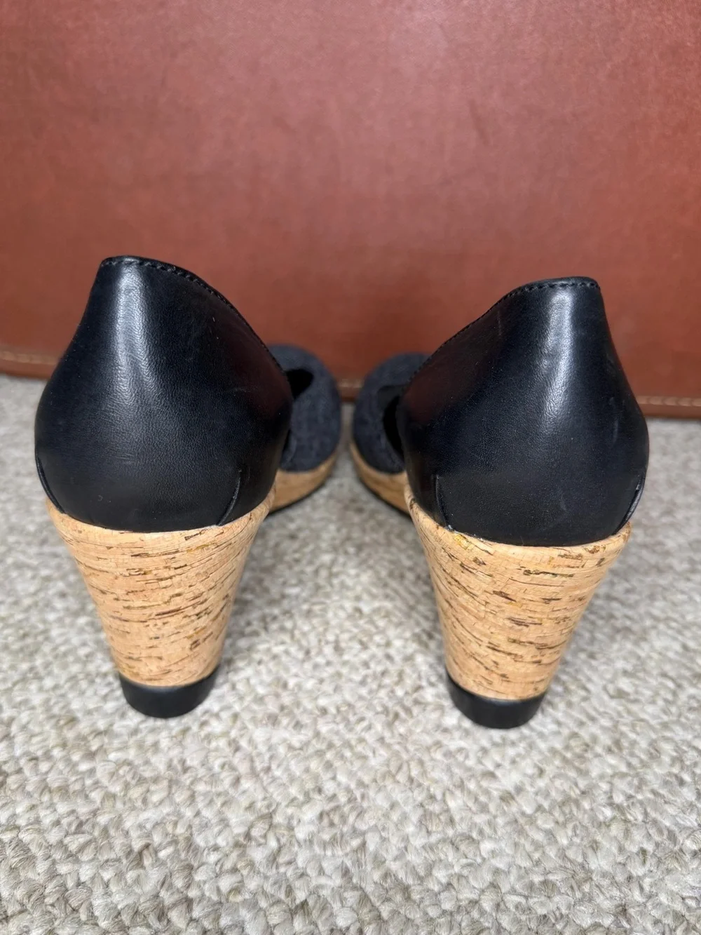 NWOT Teva Riviera Mary Jane’s